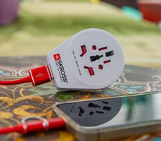 Utazó adapter, hálózati dugó átalakító