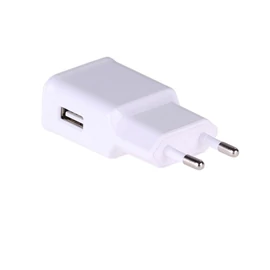 Akyga AK-CH-11 USB 5V/2.4A 12W Quick Charge 3.0 White töltő