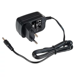 Akyga AK-TB-18 Universal power adapter 1,4m Black töltő