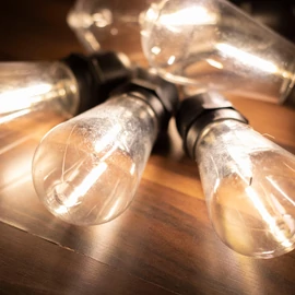 LPL 10 PAPAYA filament LED-es fényfüzér, 4,5 m / 10 db melegfehér LED, víztiszta búra, sorolható