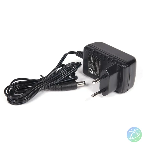 Club 3D Switch - CSV-1370 (HDMI 2.0, 4K60HZ, 4 Port, IR távvezérlővel)