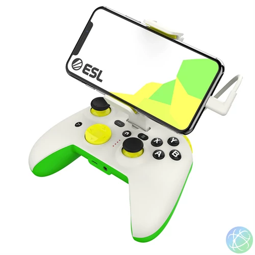 RiotPWR™ ESL Gaming Controller for iOS (White/Green)