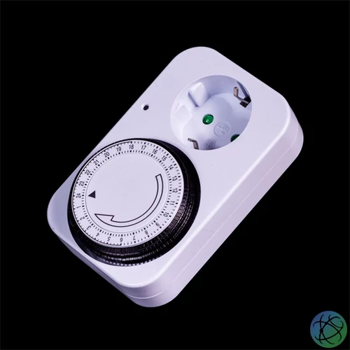 IRIS Electric IEMT-001 fali elektromos mechanikus időzítő IP20