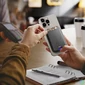 Kép 3/3 - Kinyitható mágneses kártyatartó telefonhoz,Fekete
