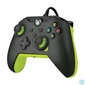 Kép 3/7 - PDP Xbox Series X/S & PC USB Gamepad Electric Black