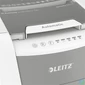 Kép 3/9 - Iratmegsemmisítő, konfetti, 100 lap, LEITZ "IQ AutoFeed SmallOffice 100 P4 Pro"