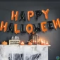 Kép 2/3 - Halloween-i lufi szett, "Happy Halloween" felirat, rögzítő szalaggal