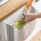 Kép 7/7 - IRIS KT-264-W összecsukható konyhai hulladék gyüjtő, ajtóra akasztható