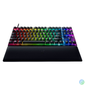 Kép 5/6 - Razer Huntsman V2 Tenkeyless (Red Switch) US RGB fekete gamer billentyűzet