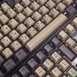 Kép 3/3 - Ventaris Phoenix Keycap KC-200 – Magyar PBT billentyűsapka készlet, Cherry kompatibilis mechanikus billentyűzethez