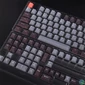 Kép 3/3 - Ventaris Phoenix Keycap KC-300 slim – Magyar PBT billentyűsapka készlet, Cherry kompatibilis mechanikus billentyűzethez
