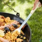 Kép 2/3 - Barbecook BC-ACC-7071 rozsdamentes acél forgató lapát, gumifa nyél, 100% FSC, 46cm