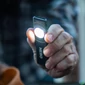 Kép 3/3 - NEBO NEB-FLT-1042-G SLIM MINI zseblámpa, 250 lumen, 450mAh, IPX4, alumínium burkolat, mágneses talp