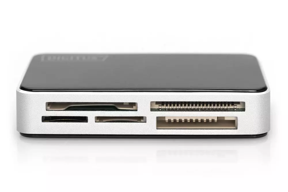 DA-70322-2  USB 2.0 memóriakártya olvasó